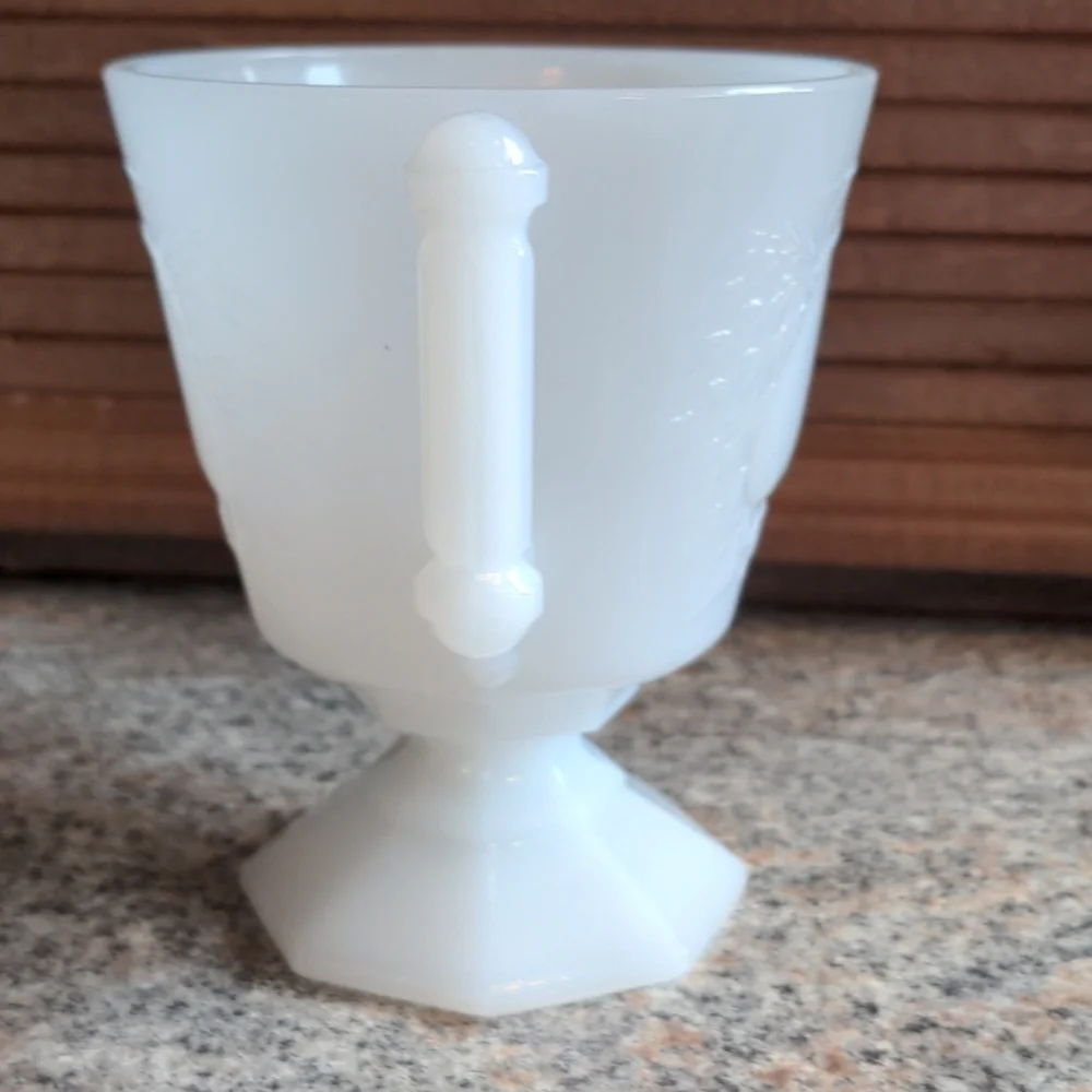 Vintage 1950s Milk Glass Open Sugar Bowl Baltimore
